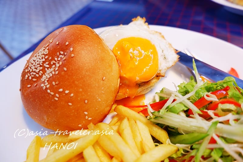 ハノイ ノイバイ空港 レストラン