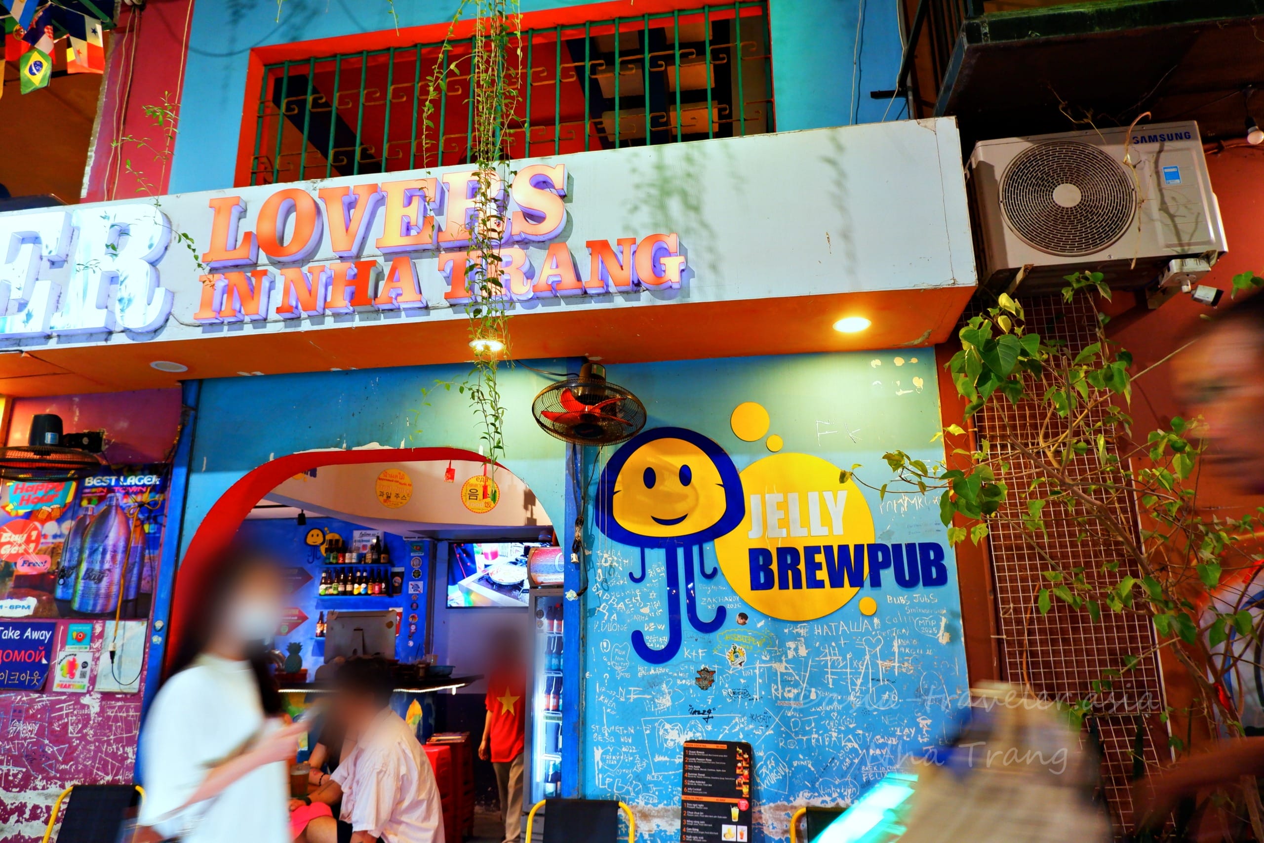 ニャチャンの夜