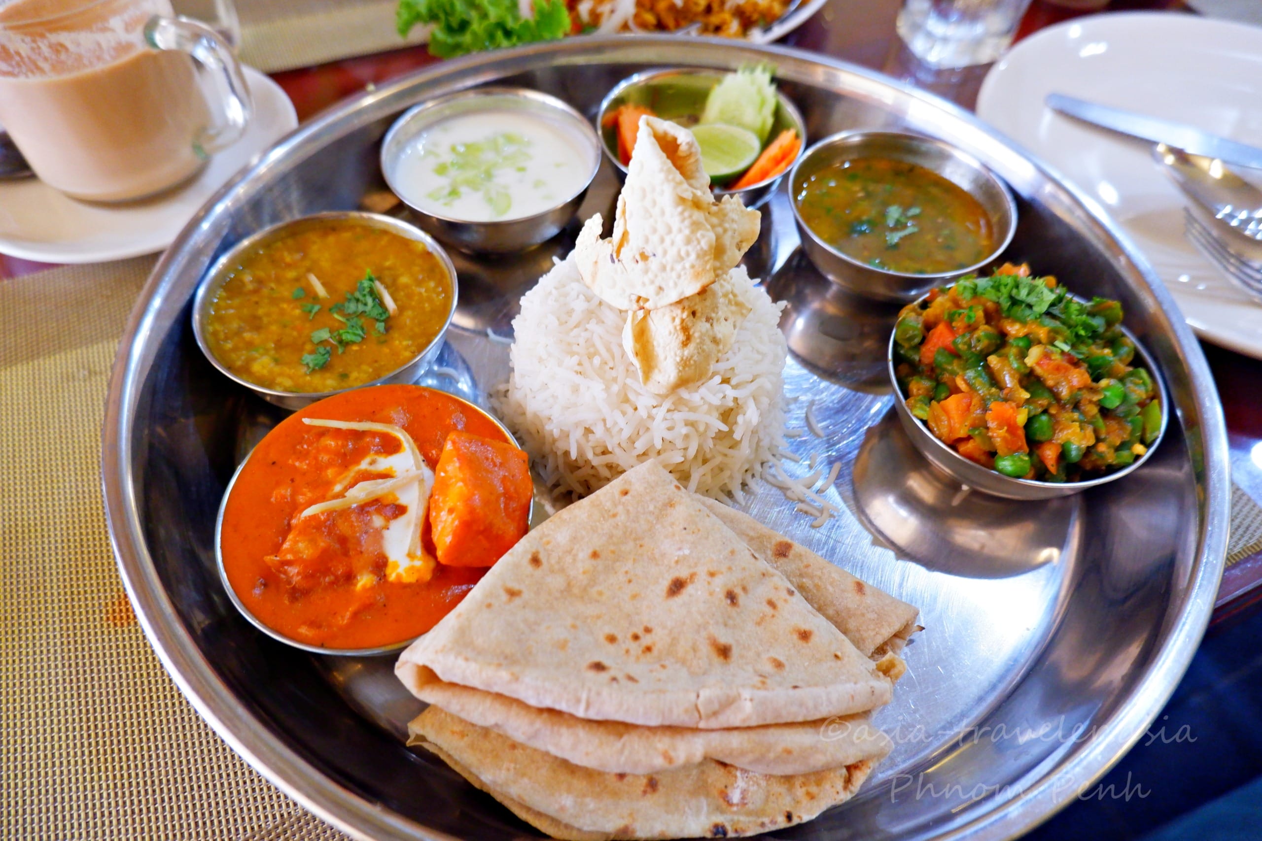 プノンペン Coriander Indian