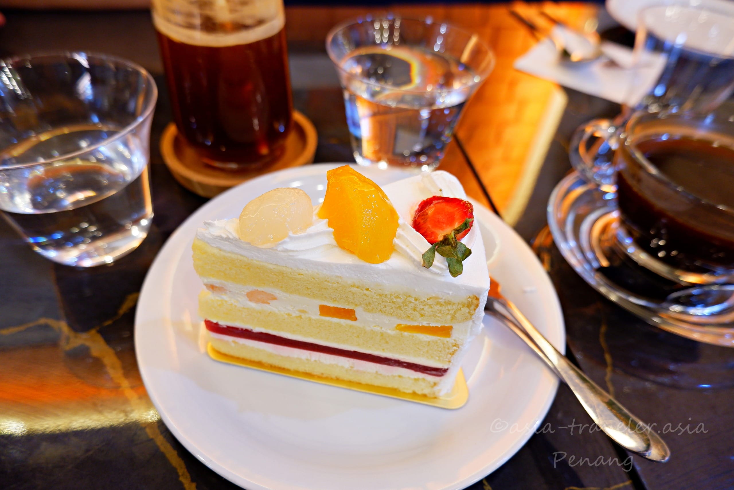 ペナン島・カフェ　The Isle