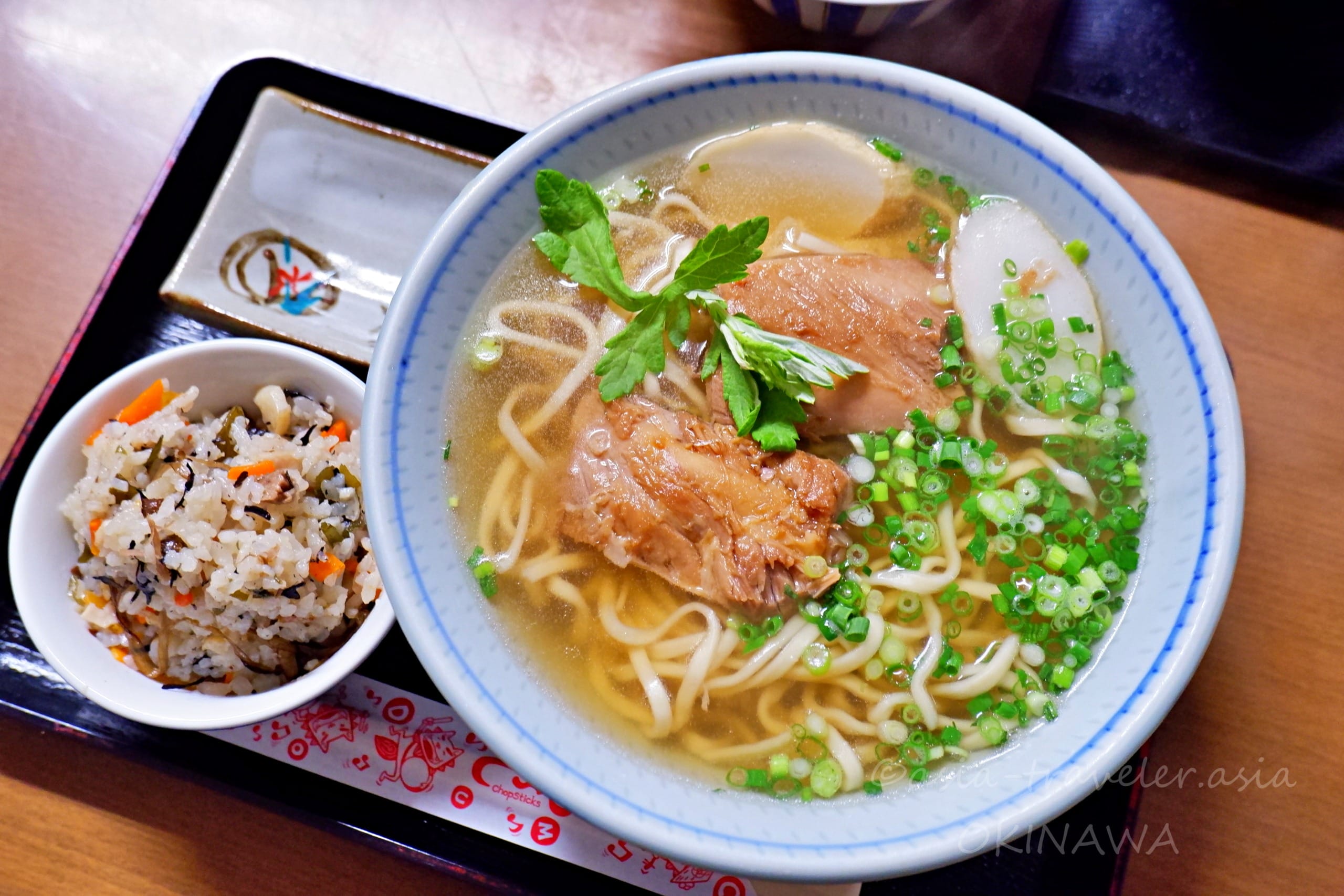 那覇　天妃そば